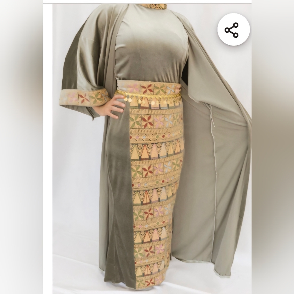 Exquisite 3-Piece Traditional Embroidered Dress Set